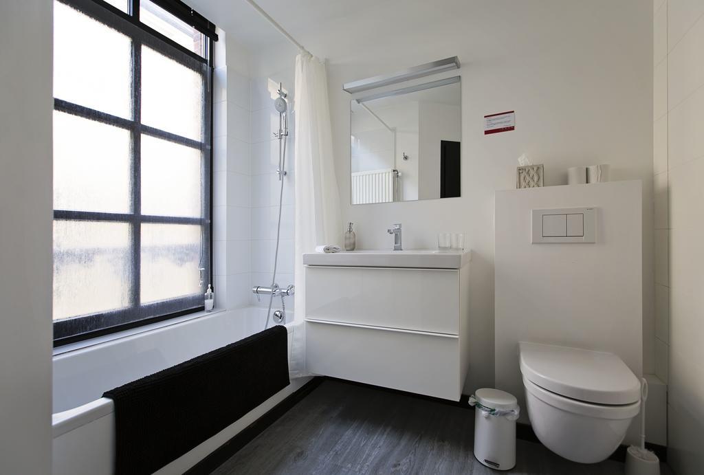 Be And Be Sablon 13 Bed & Breakfast Bruxelles Exterior foto