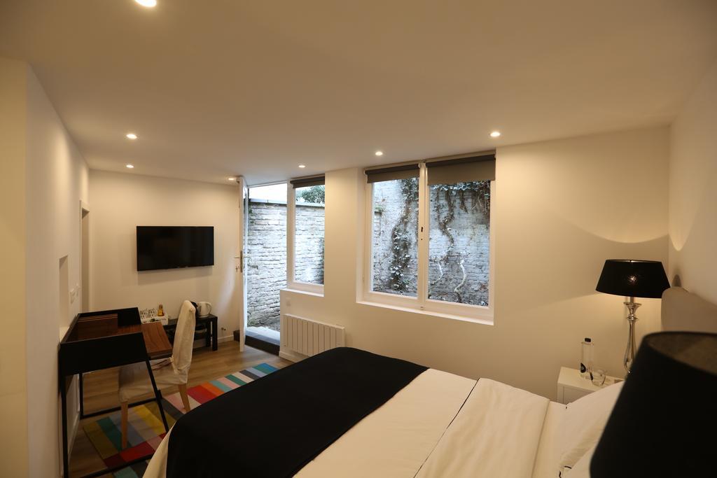 Be And Be Sablon 13 Bed & Breakfast Bruxelles Exterior foto